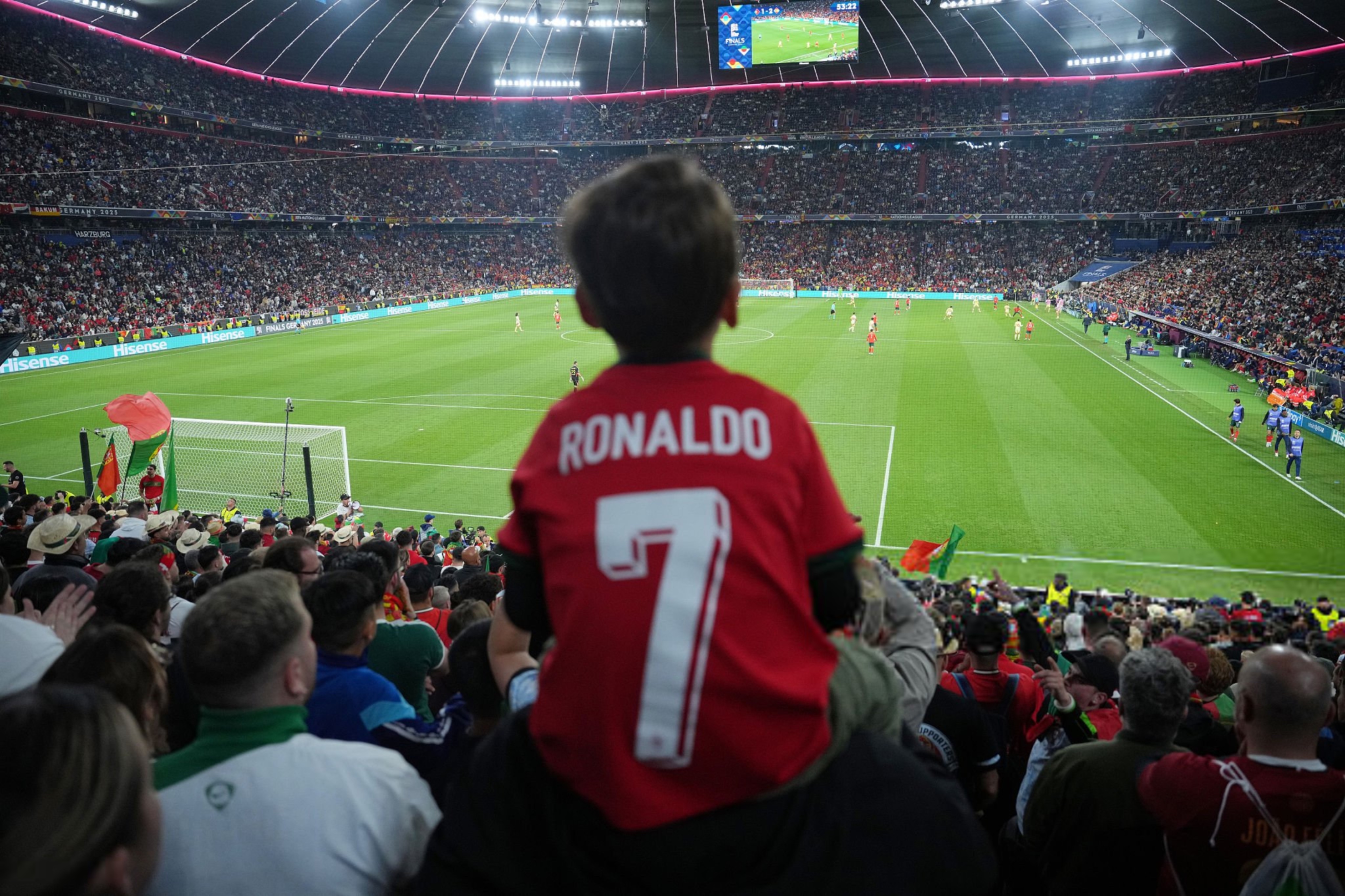 APP下载-C罗新星险胜表现突出，西班牙队前途光明！上演精彩一战-APP下载