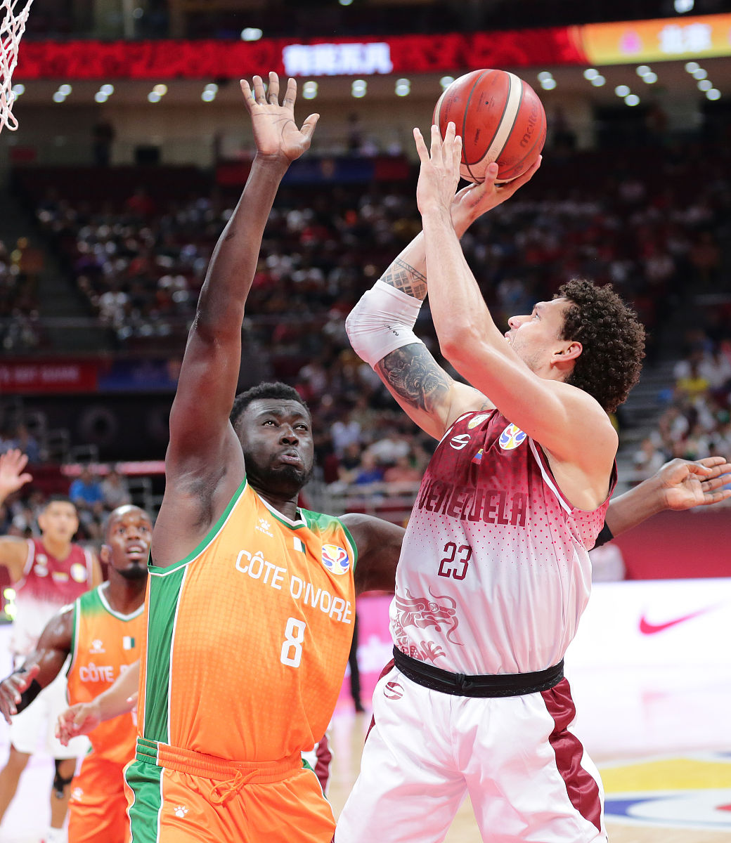 APP下载-转折点！华盛顿奇才队长鼓劲；意大利杯集结日攻防权衡；态度坚定；资深球员宣示担当-APP下载