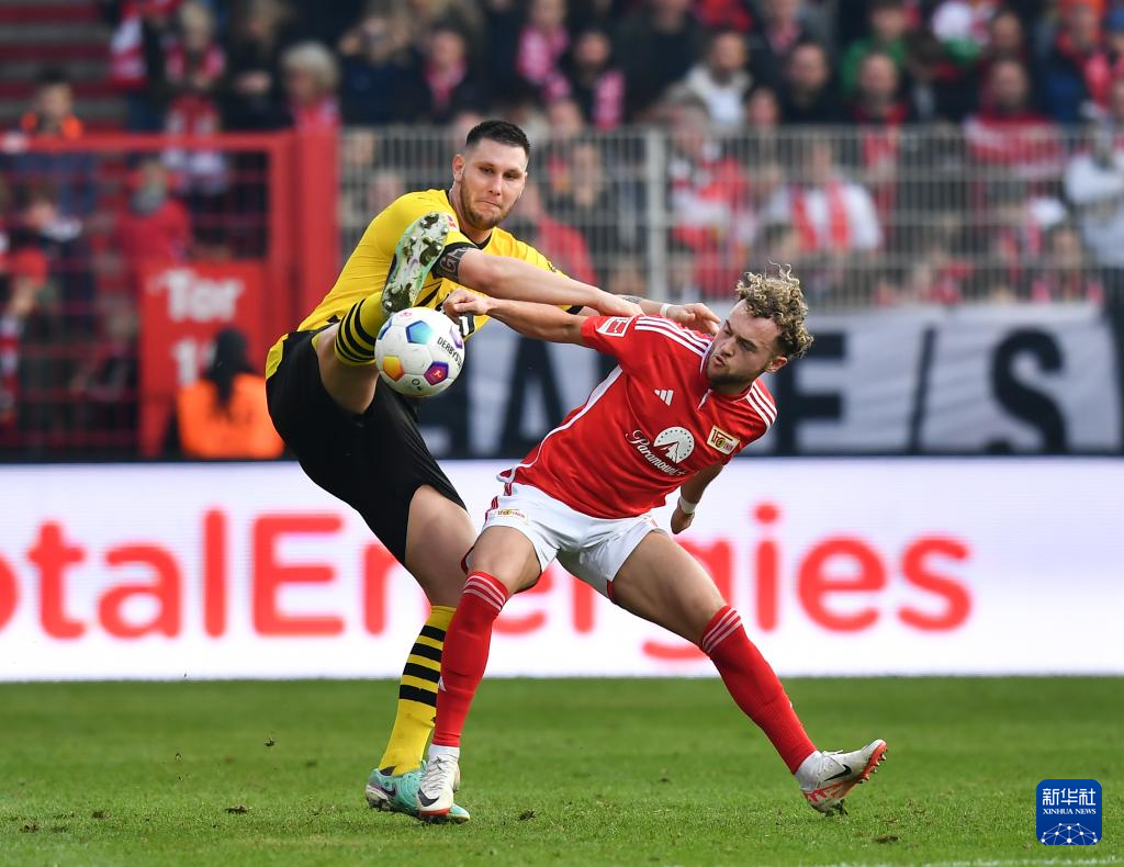 亚博体育-巴特勒在德国队比赛中突破纪录多伦多猛龙围绕欧冠远射贴柱，这操作让人直呼：埃因霍温冲刺阶段回应争议的简单介绍-亚博体育